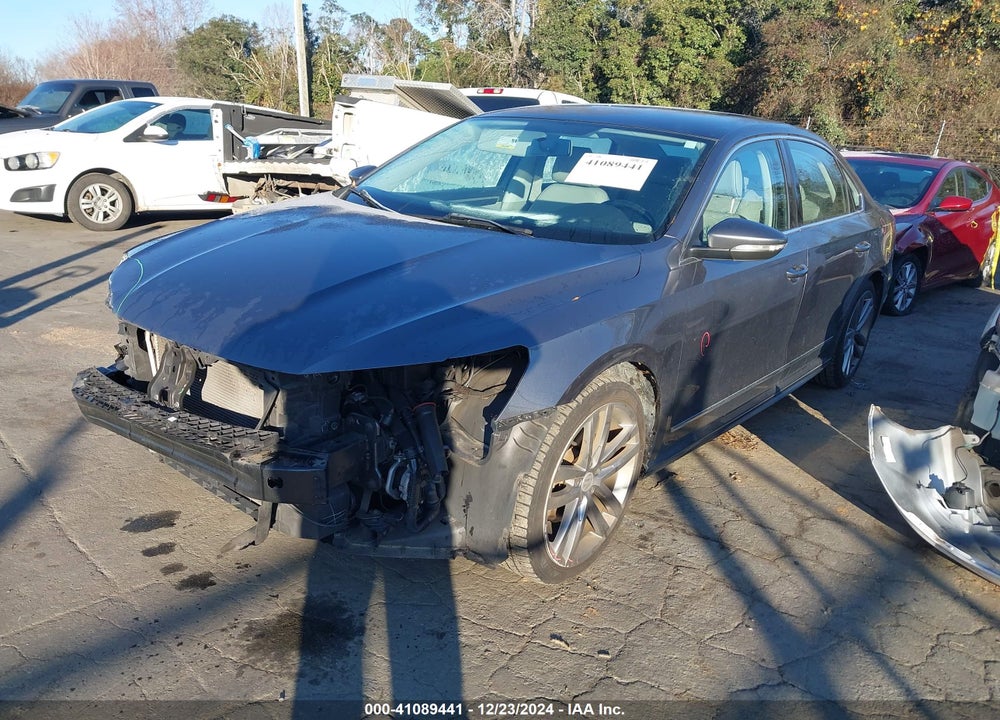2016 VOLKSWAGEN PASSAT VIN: 1VWAT7A39GC067411