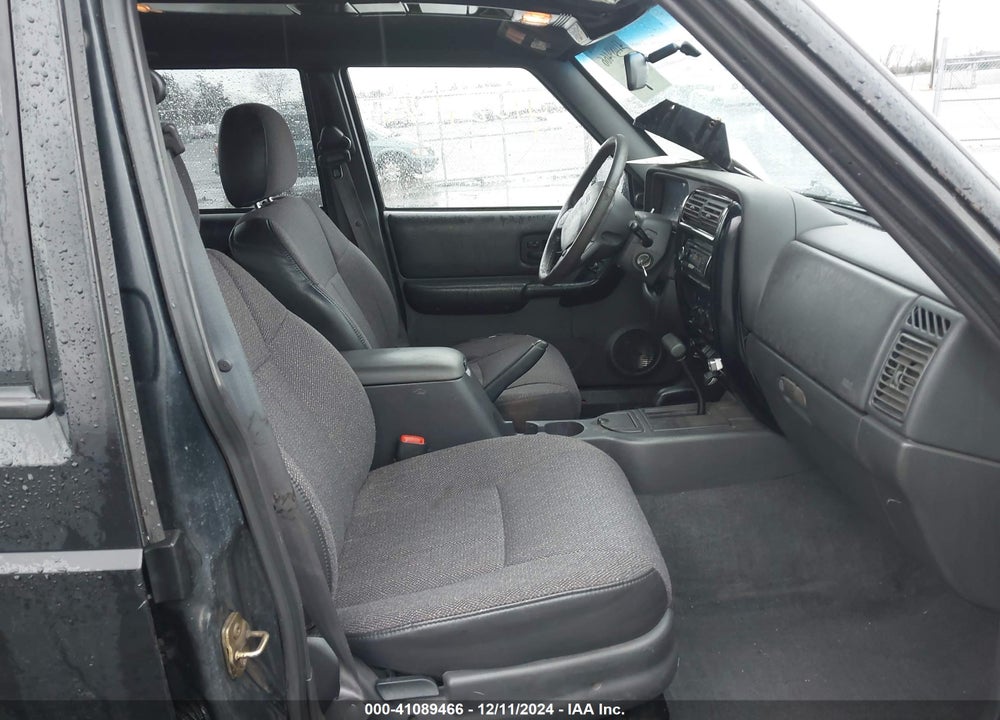 1999 JEEP CHEROKEE CLASSIC/SPORT VIN: 1J4FF68S1XL678325