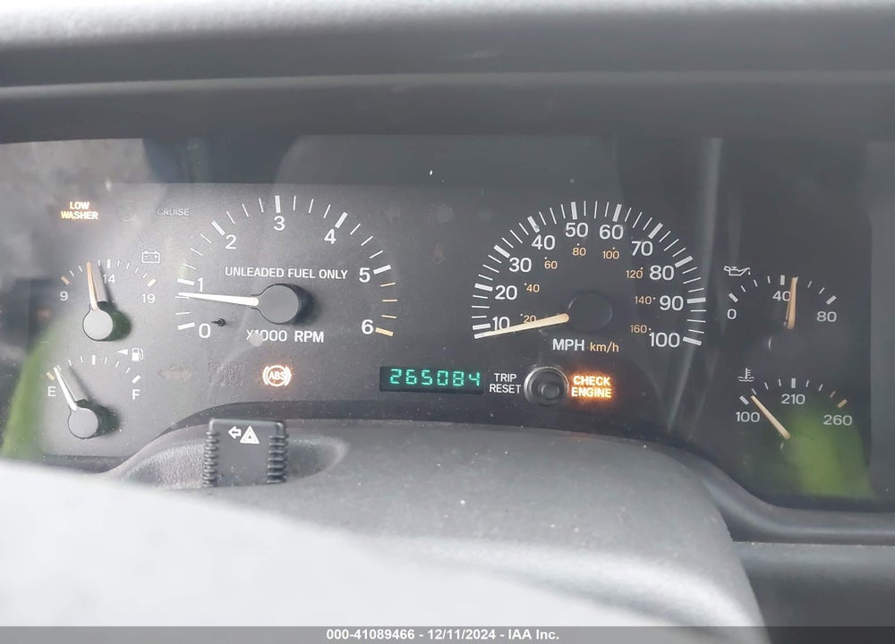 1999 JEEP CHEROKEE CLASSIC/SPORT VIN: 1J4FF68S1XL678325