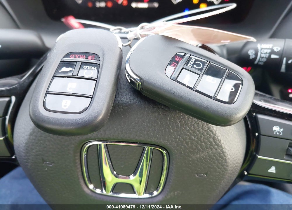 2025 HONDA HR-V AWD SPORT VIN: 3CZRZ2H55SM721272