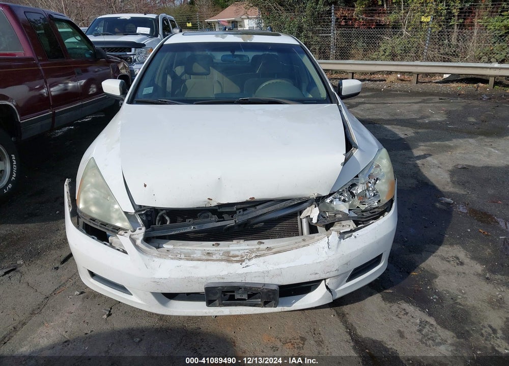 2007 HONDA ACCORD 2.4 EX VIN: 1HGCM56717A116431