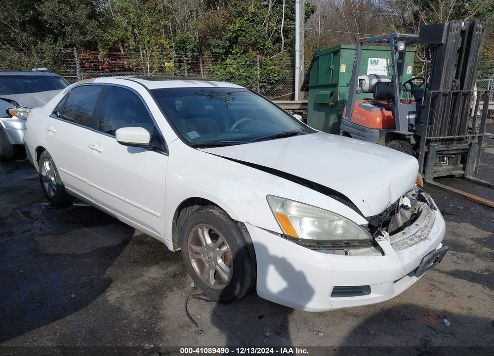 2007 HONDA ACCORD 2.4 EX VIN: 1HGCM56717A116431