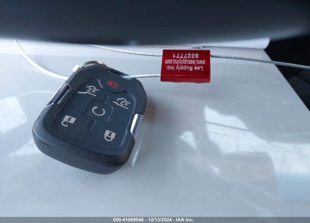 2018 GMC YUKON VIN: 1GKS2CKJ1JR213695