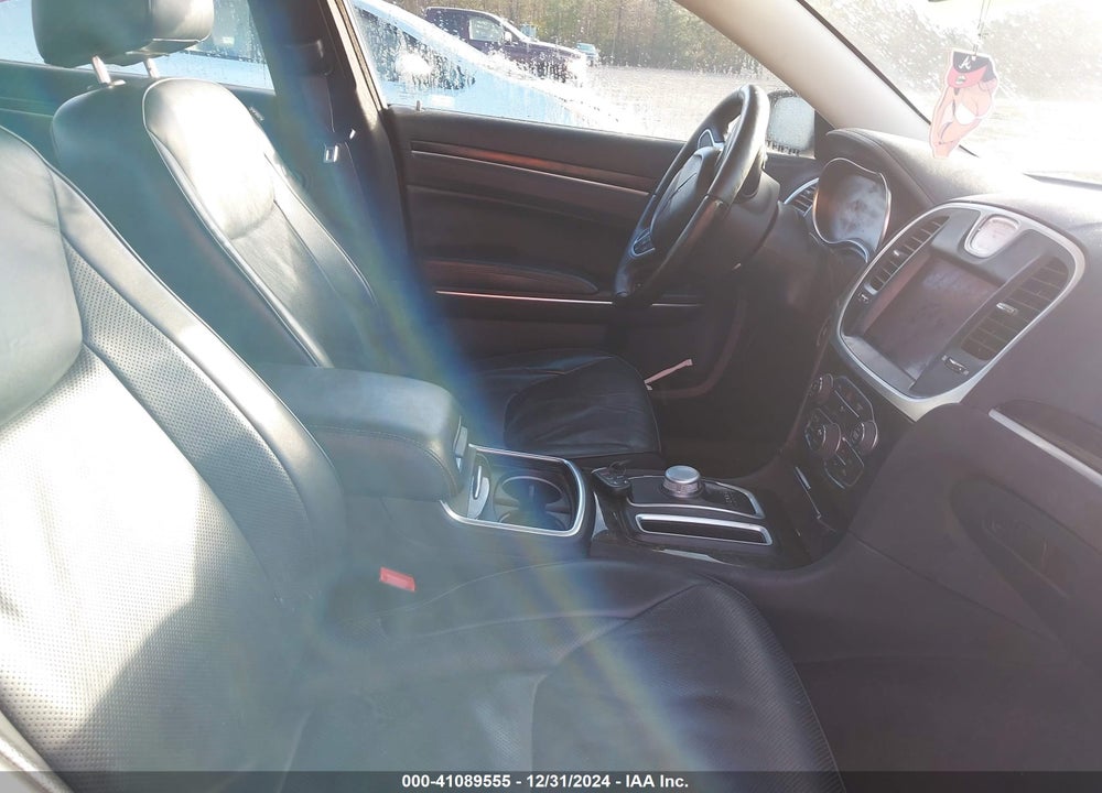 2017 CHRYSLER 300C VIN: 2C3CCAEG0HH565084