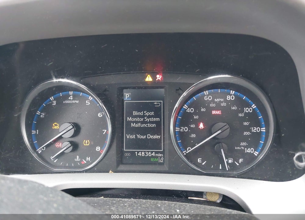 2016 TOYOTA RAV4 XLE VIN: 2T3WFREV4GW267908