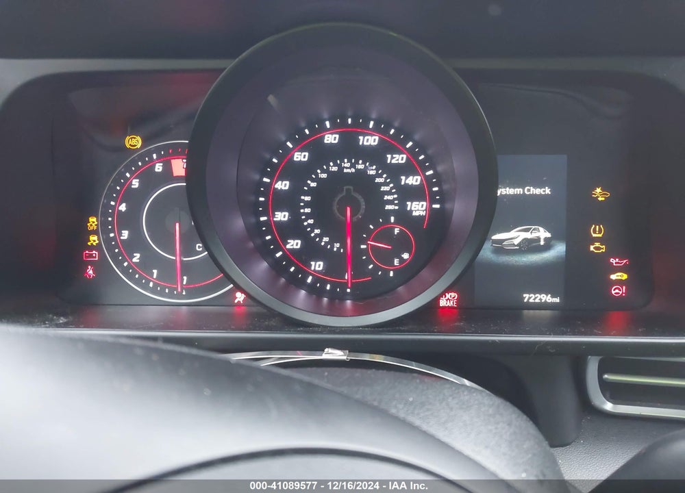 2021 HYUNDAI ELANTRA SEL VIN: KMHLM4AG0MU121352