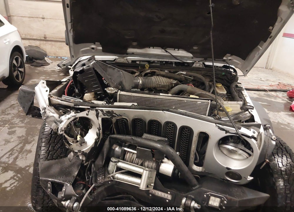 2010 JEEP WRANGLER UNLIMITED SPORT VIN: 1J4HA3H15AL160156