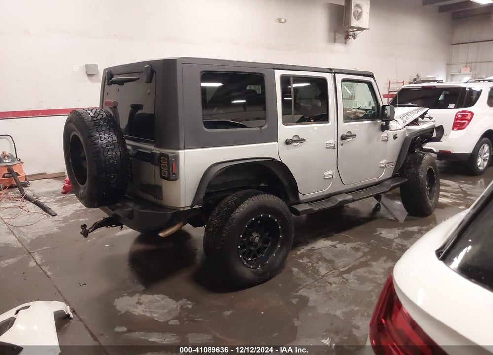 2010 JEEP WRANGLER UNLIMITED SPORT VIN: 1J4HA3H15AL160156