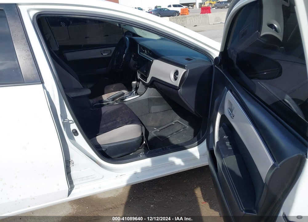 2019 TOYOTA COROLLA LE VIN: 5YFBURHE1KP890437