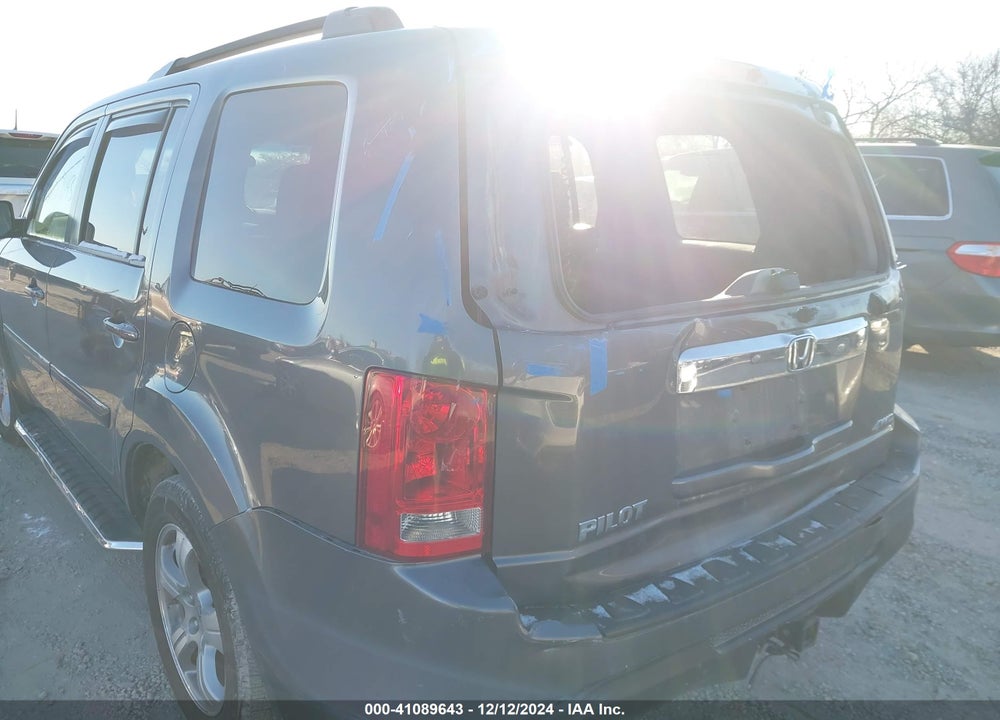2015 HONDA PILOT EX VIN: 5FNYF4H4XFB073578