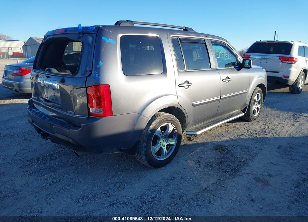 2015 HONDA PILOT EX VIN: 5FNYF4H4XFB073578