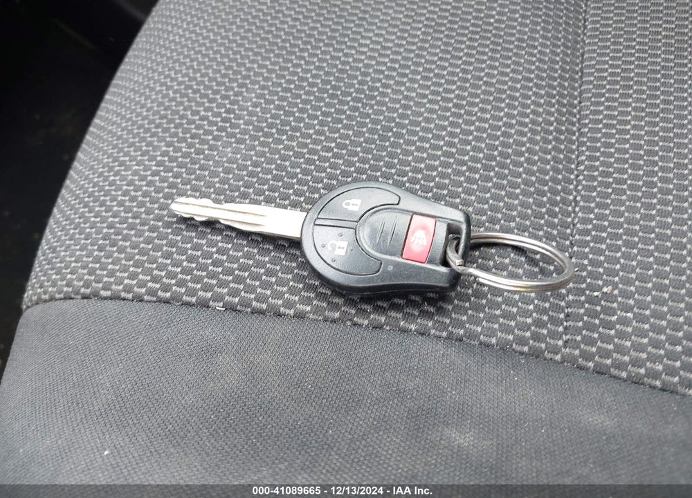 2013 NISSAN VERSA 1.6 SV VIN: 3N1CN7AP0DL876212