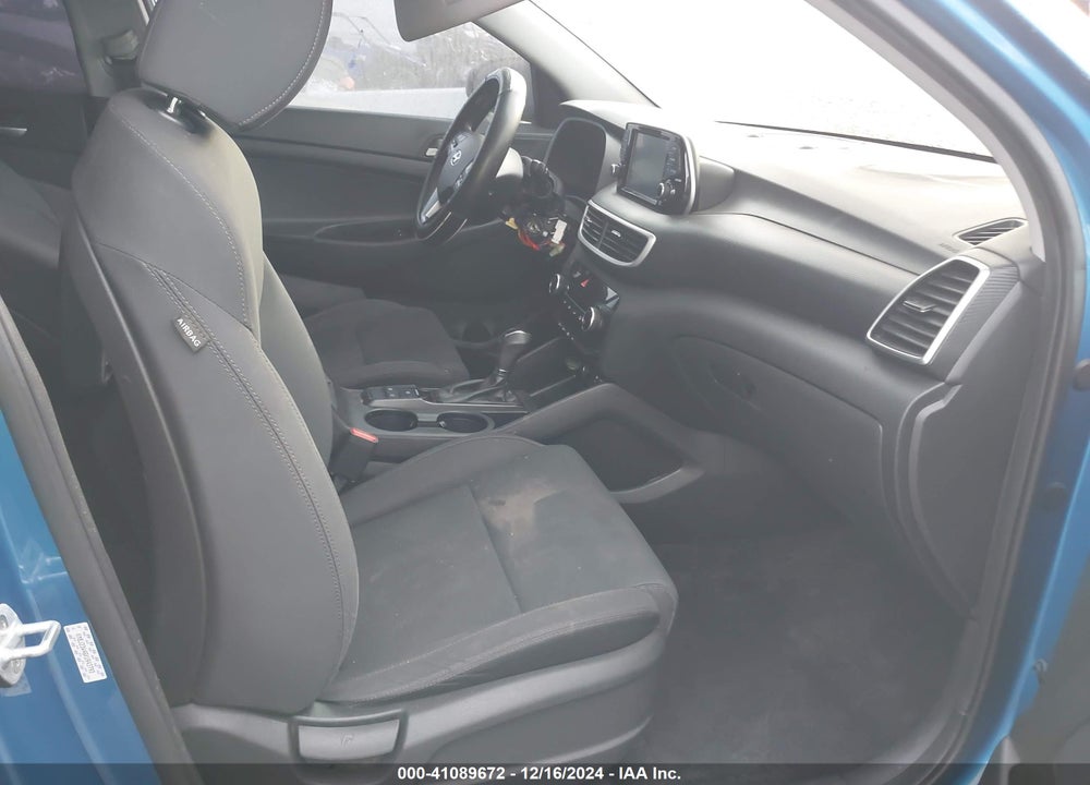 2019 HYUNDAI TUCSON SE VIN: KM8J23A46KU943793
