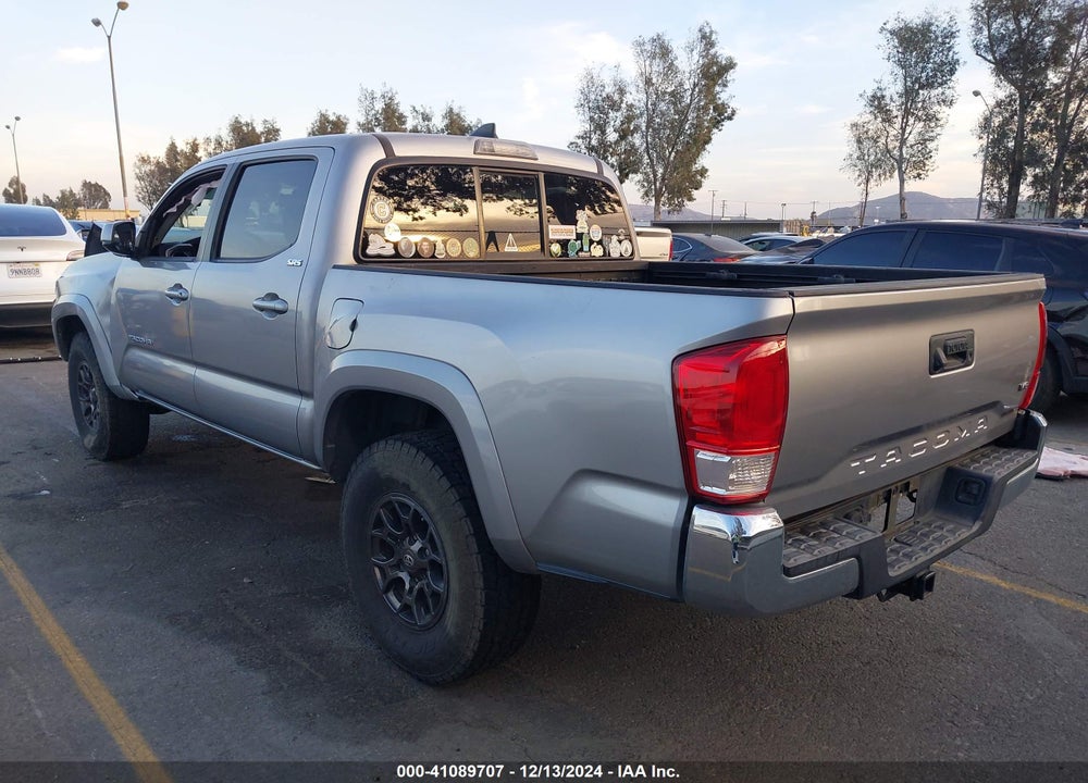 2017 TOYOTA TACOMA SR5 V6 VIN: 3TMAZ5CN6HM047850