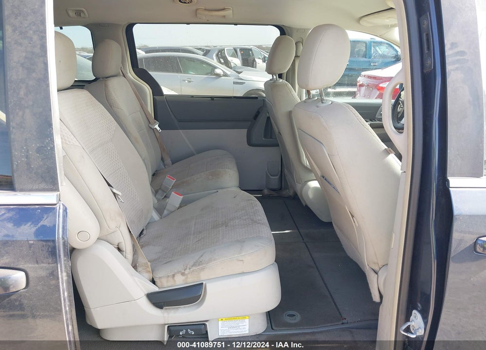 2008 CHRYSLER TOWN & COUNTRY TOURING VIN: 2A8HR54P98R637153