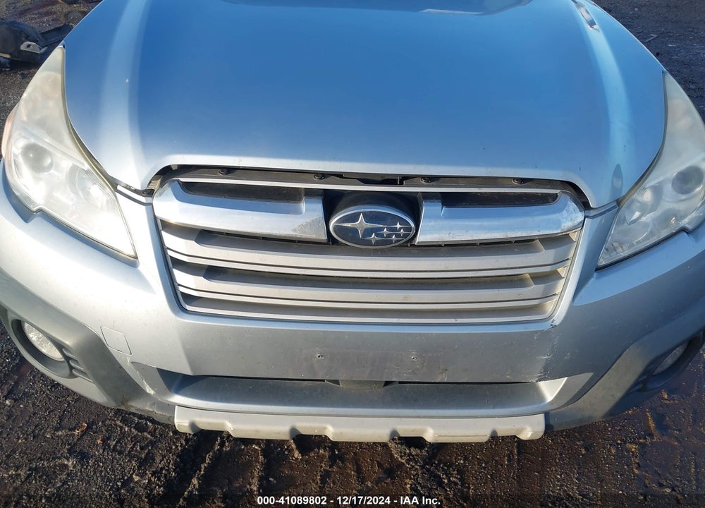 2014 SUBARU OUTBACK 2.5I LIMITED VIN: 4S4BRBLC0E3220045