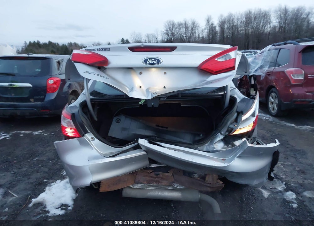 2014 FORD FOCUS SE VIN: 1FADP3F20EL379858