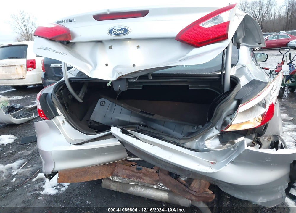 2014 FORD FOCUS SE VIN: 1FADP3F20EL379858
