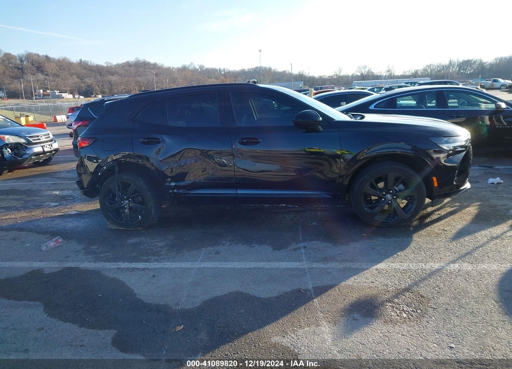 2022 BUICK ENVISION FWD ESSENCE VIN: LRBFZNR48ND137107