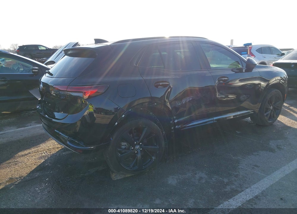 2022 BUICK ENVISION FWD ESSENCE VIN: LRBFZNR48ND137107