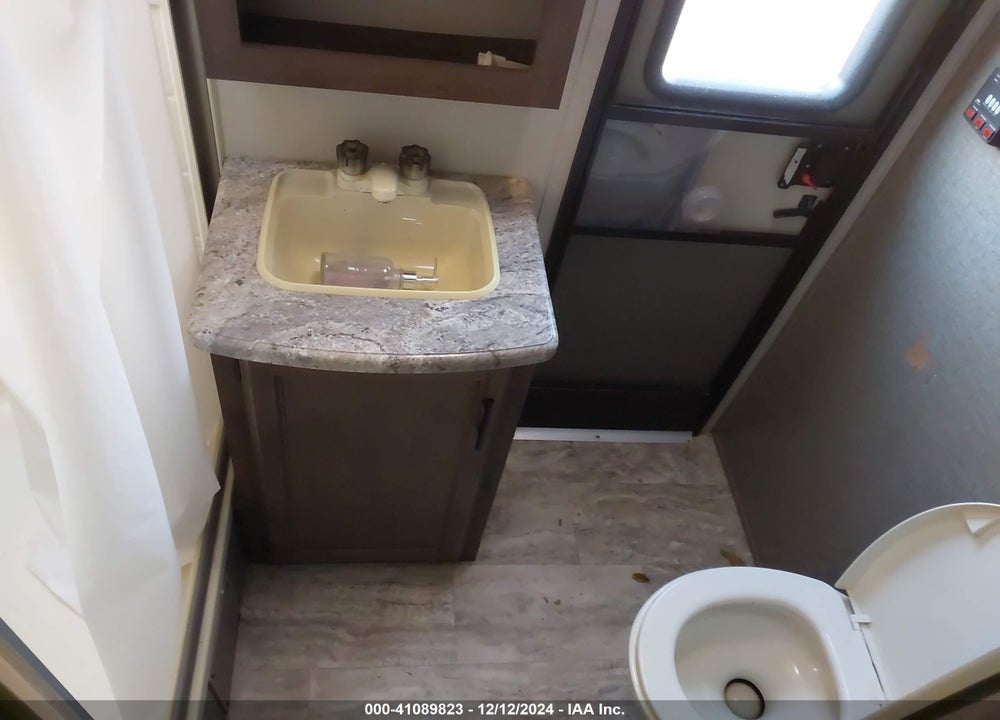 2019 5TH WHEEL OTHER VIN: 4EZTS3124K8031585