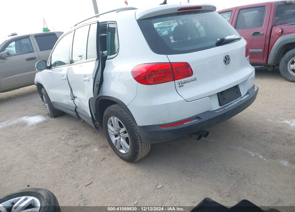 2017 VOLKSWAGEN TIGUAN 2.0T/2.0T S VIN: WVGAV7AX2HK014441