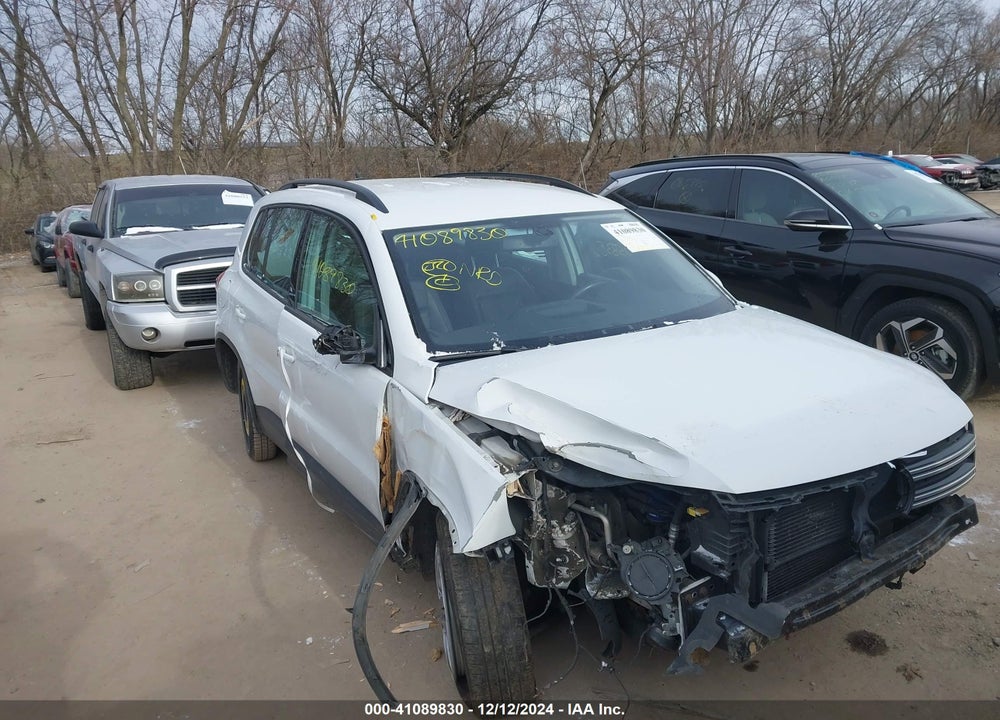 2017 VOLKSWAGEN TIGUAN 2.0T/2.0T S VIN: WVGAV7AX2HK014441