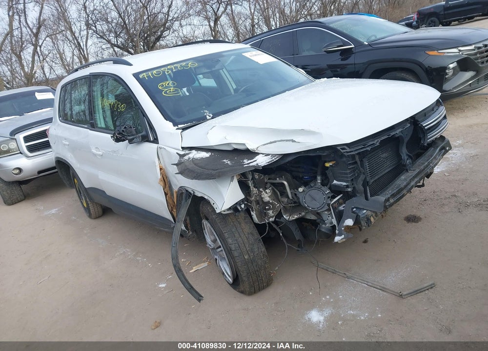 2017 VOLKSWAGEN TIGUAN 2.0T/2.0T S VIN: WVGAV7AX2HK014441