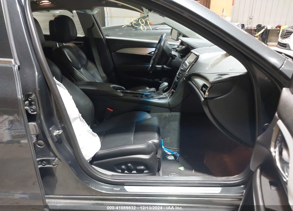 2014 CADILLAC ATS VIN: 1G6AH5RX5E0165580