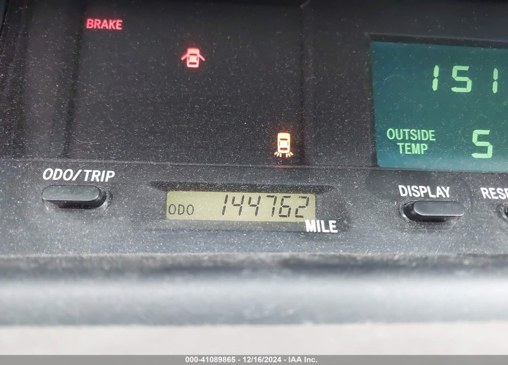 2001 TOYOTA AVALON XLS VIN: 4T1BF28B21U165658