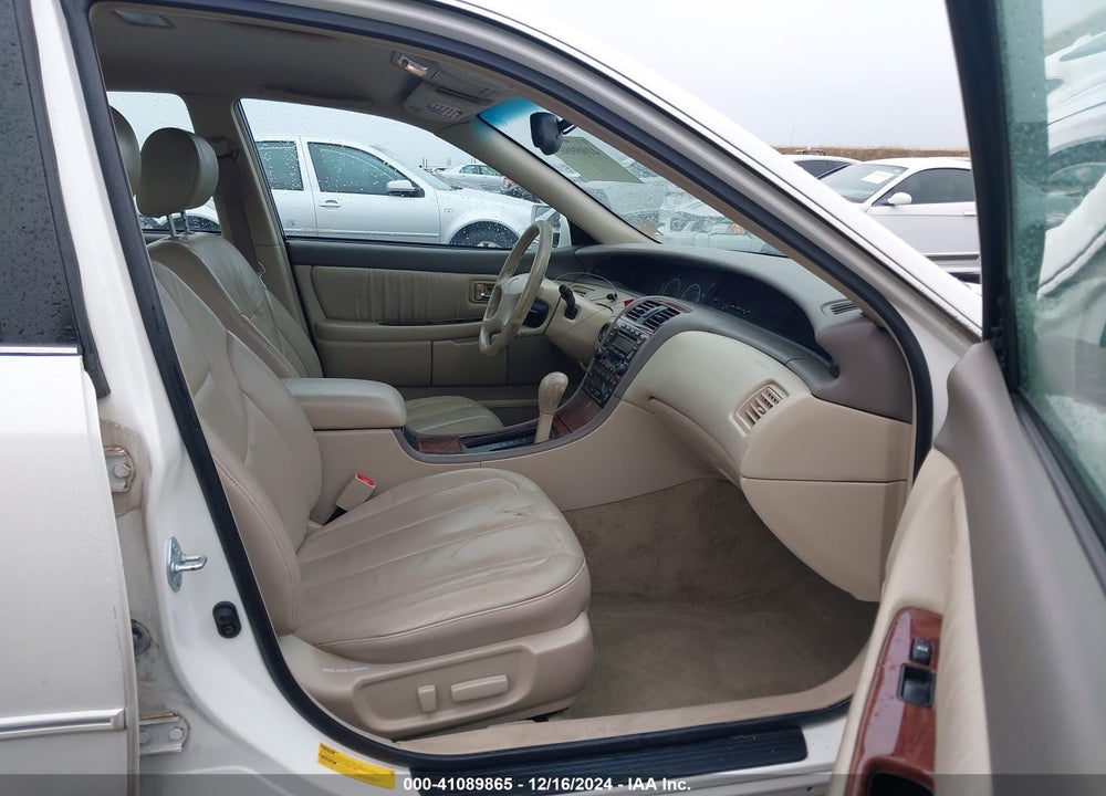 2001 TOYOTA AVALON XLS VIN: 4T1BF28B21U165658