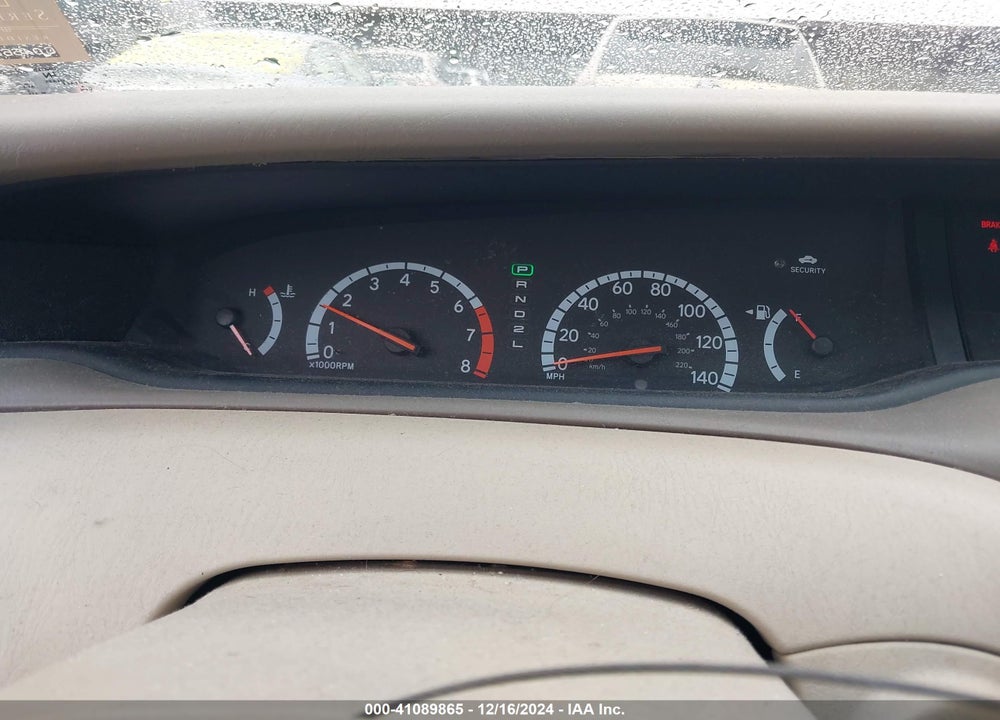 2001 TOYOTA AVALON XLS VIN: 4T1BF28B21U165658