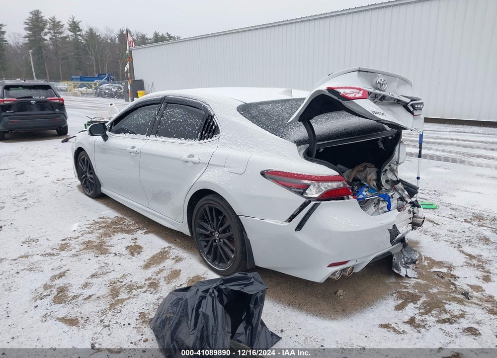 2022 TOYOTA CAMRY VIN: 4T1K61BK9NU062729