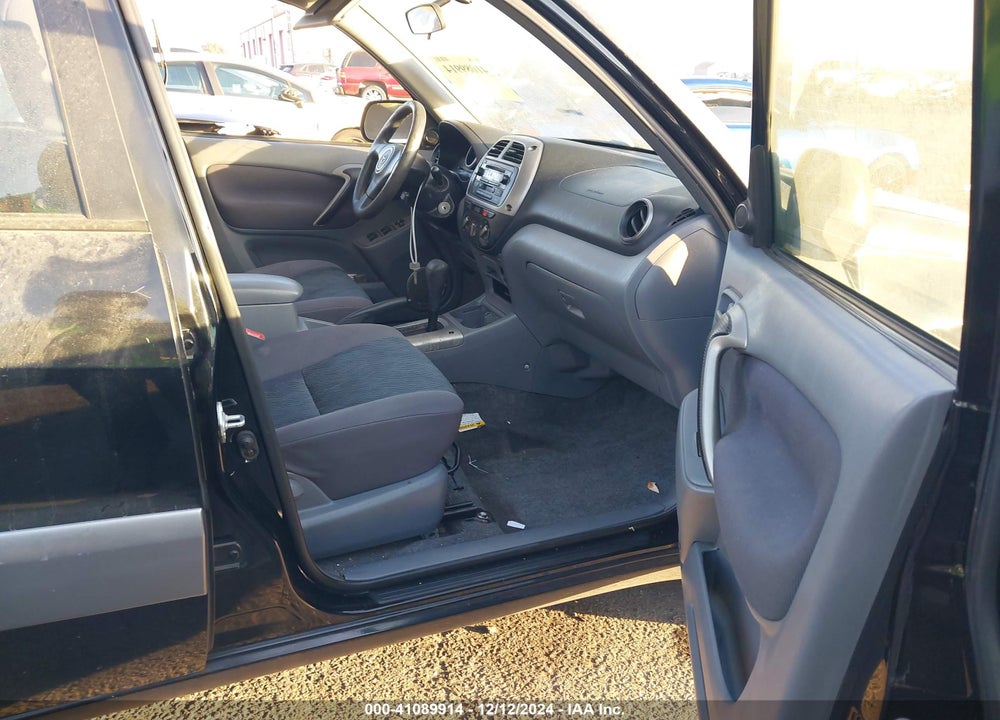 2003 TOYOTA RAV4 VIN: JTEGH20V430095628