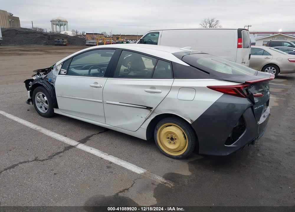 2017 TOYOTA PRIUS PRIME ADVANCED VIN: JTDKARFP7H3002630