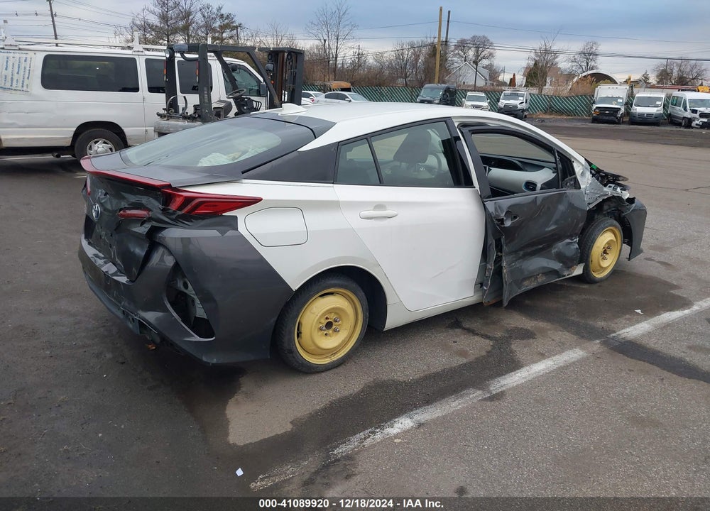 2017 TOYOTA PRIUS PRIME ADVANCED VIN: JTDKARFP7H3002630