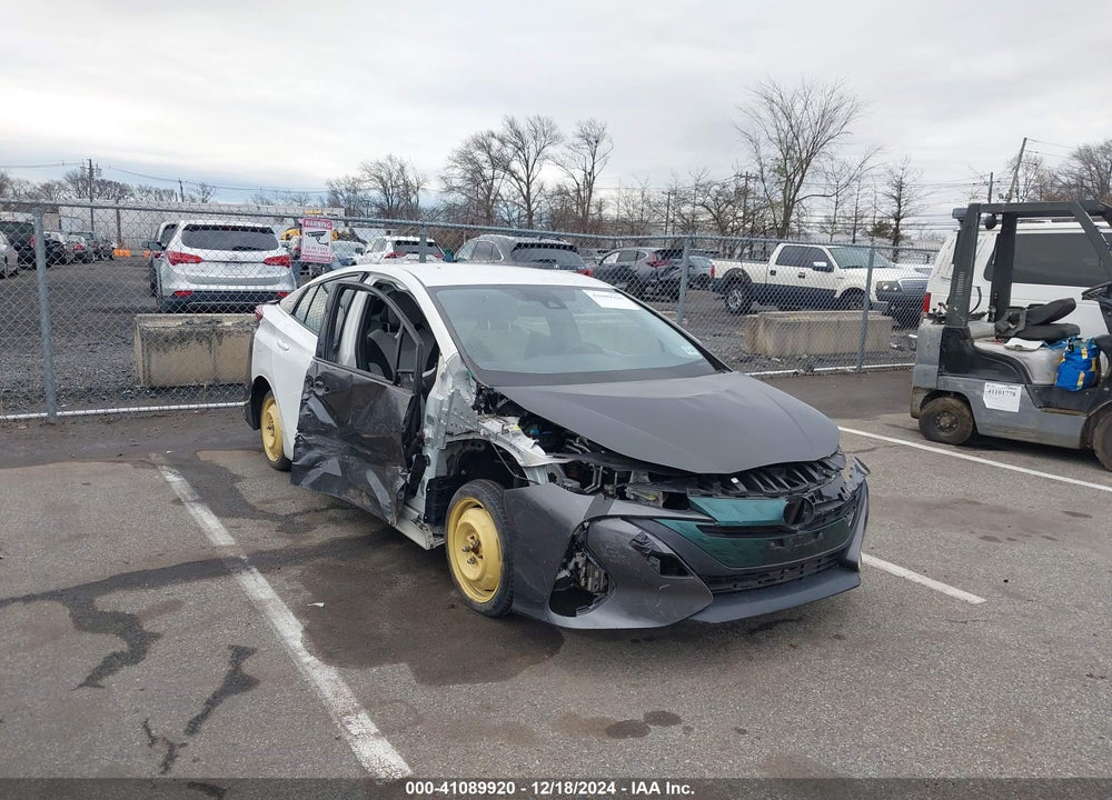 2017 TOYOTA PRIUS PRIME ADVANCED VIN: JTDKARFP7H3002630