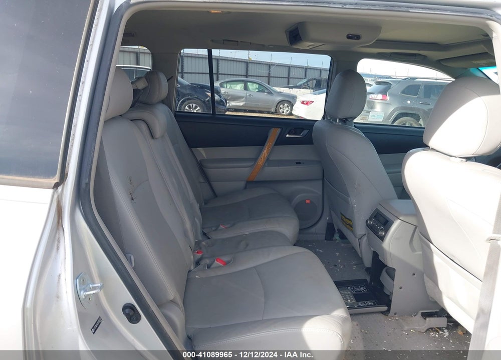 2008 TOYOTA HIGHLANDER HYBRID LIMITED VIN: JTEEW44A282021121