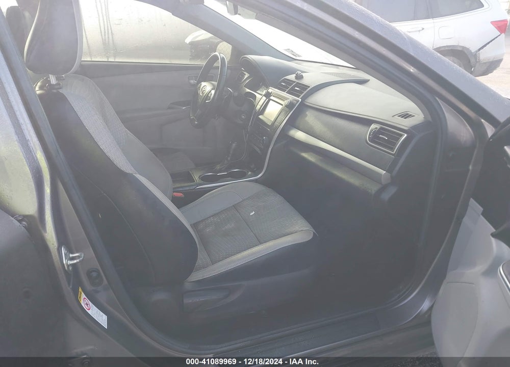 2015 TOYOTA CAMRY SE VIN: 4T1BF1FK5FU038939