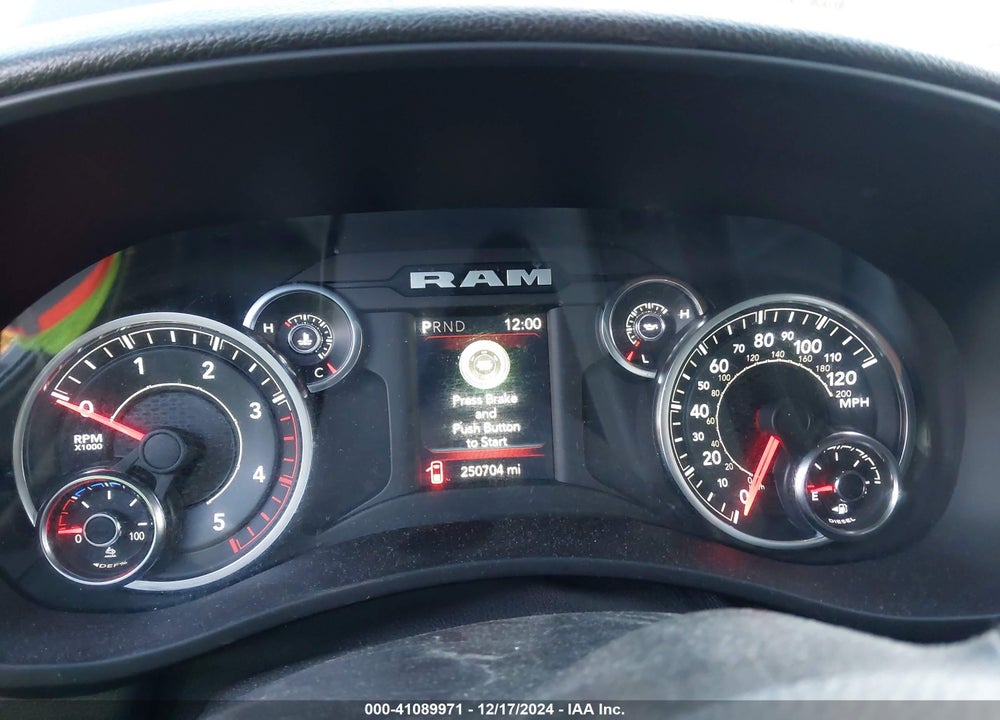 2022 RAM 3500 CHASSIS TRADESMAN/SLT/LAIE/LIMITED VIN: 3C7WRTCL4NG200098