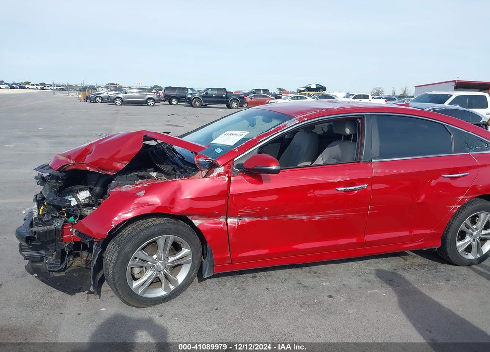 2018 HYUNDAI SONATA SEL VIN: 5NPE34AF8JH682587