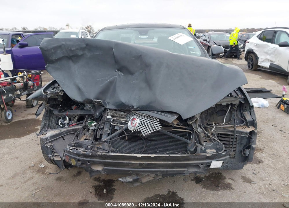 2014 JAGUAR XF VIN: SAJWA0ES4EPU29711