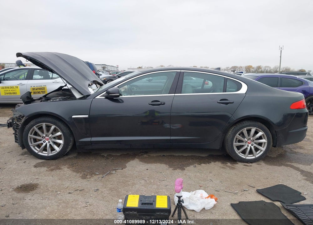 2014 JAGUAR XF VIN: SAJWA0ES4EPU29711