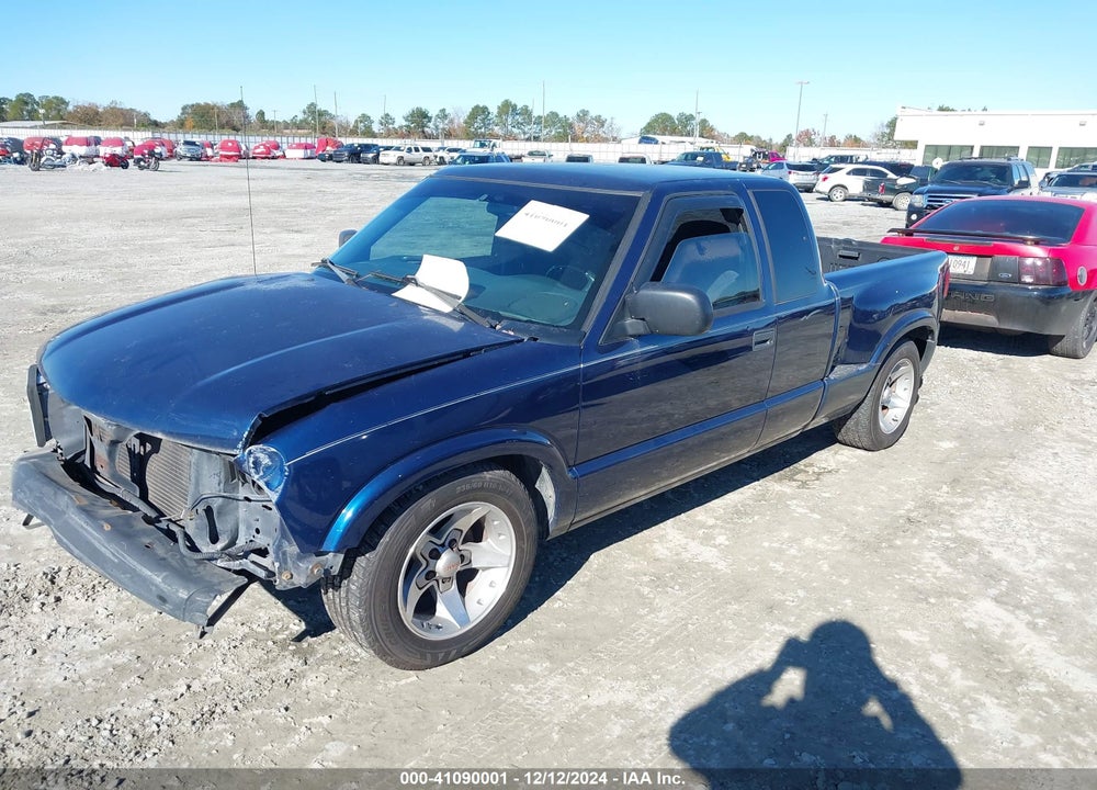 2002 GMC SONOMA SLS VIN: 1GTCS19W128244099