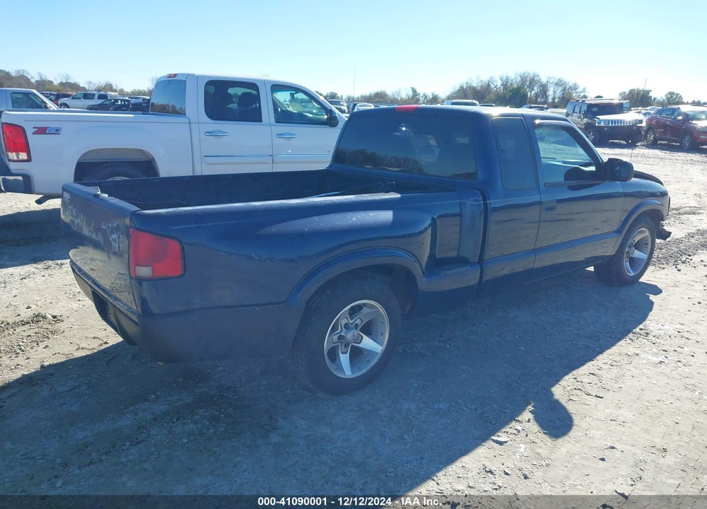 2002 GMC SONOMA SLS VIN: 1GTCS19W128244099
