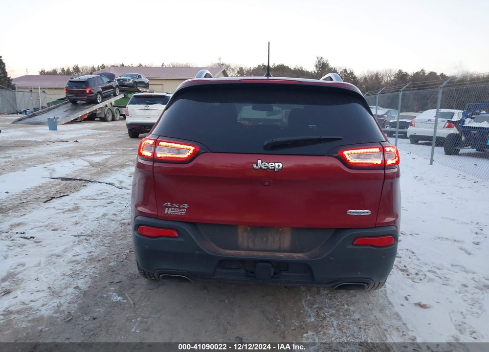 2017 JEEP CHEROKEE LATITUDE 4X4 VIN: 1C4PJMCS4HW506357