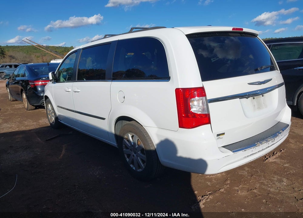 2015 CHRYSLER TOWN & COUNTRY VIN: 2C4RC1BG7FR752050