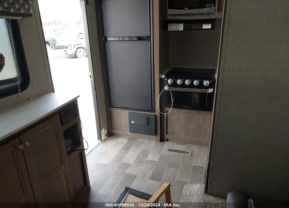 2019 COLEMAN TRAVEL TRLR VIN: 4YDT2452XKH934631