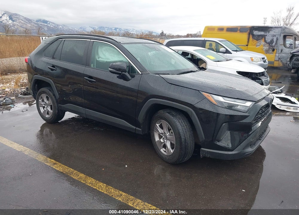 2023 TOYOTA RAV4 VIN: 2T3W1RFV0PW257390