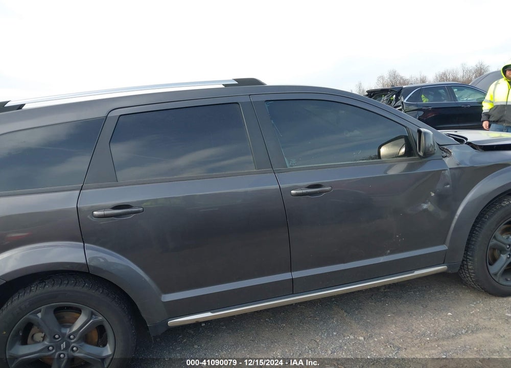 2018 DODGE JOURNEY CROSSROAD AWD VIN: 3C4PDDGGXJT491789